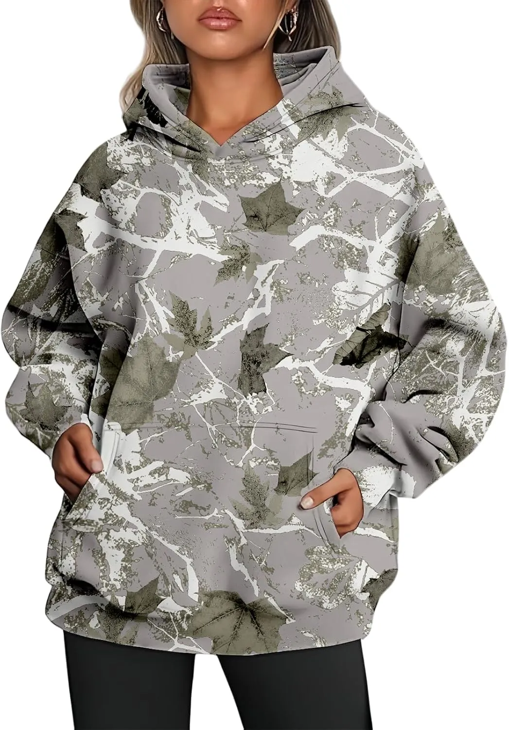 Camo Hoodies for Women Maple Leaf Print Oversized Hooded Sweatshirt Lightweight Pullover Sweatshirts with Pocket