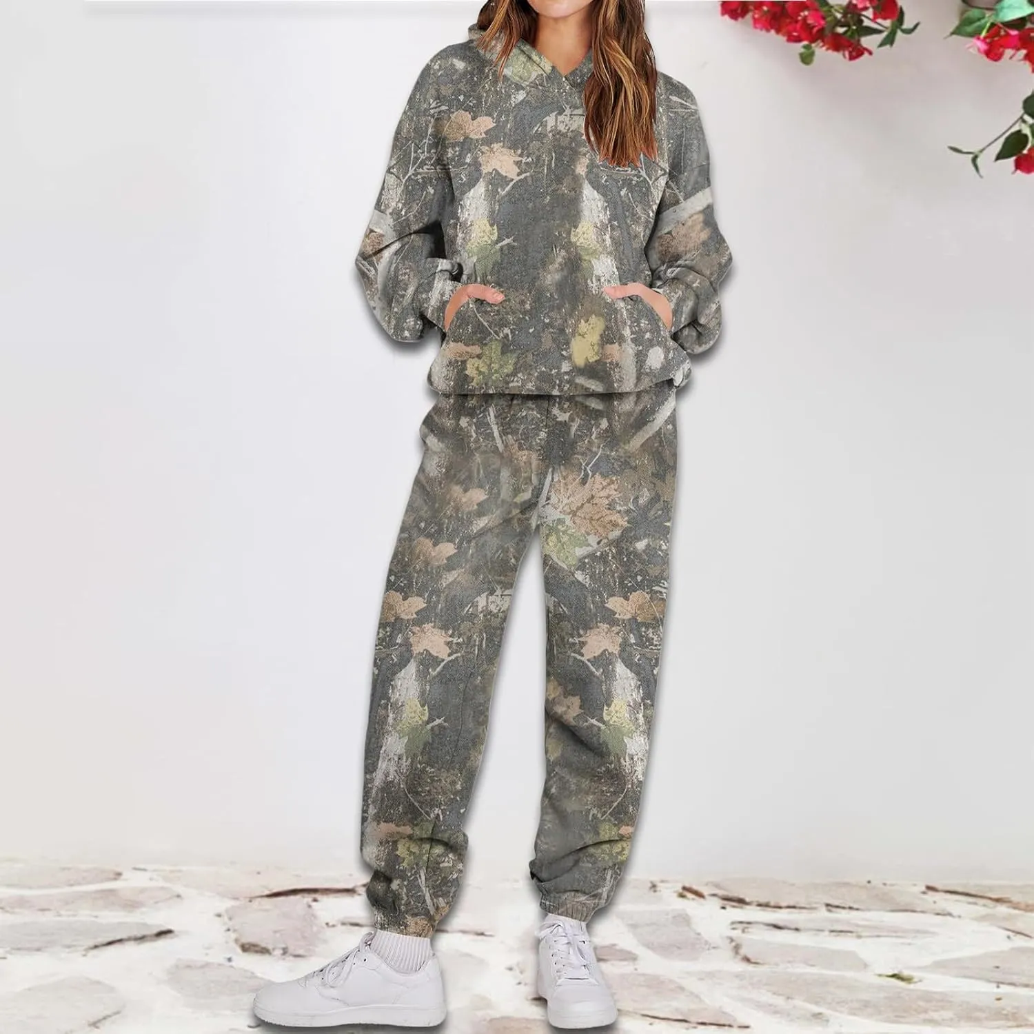 Camo Sweatsuits for Women Set 2 Piece Camo Hoodies Maple Leaf Print Hoodie Oversized Sweatshirt Sweatpants Outfits