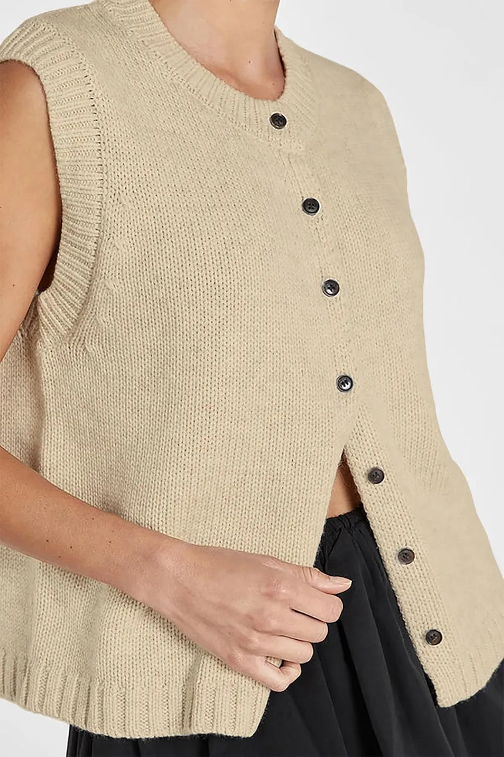 Cioatin Women Summer Knit Sweater Vest 2024 Sleeveless Button Down Loose Cardigan Tank Shirt Top Going Out Outfits Teen