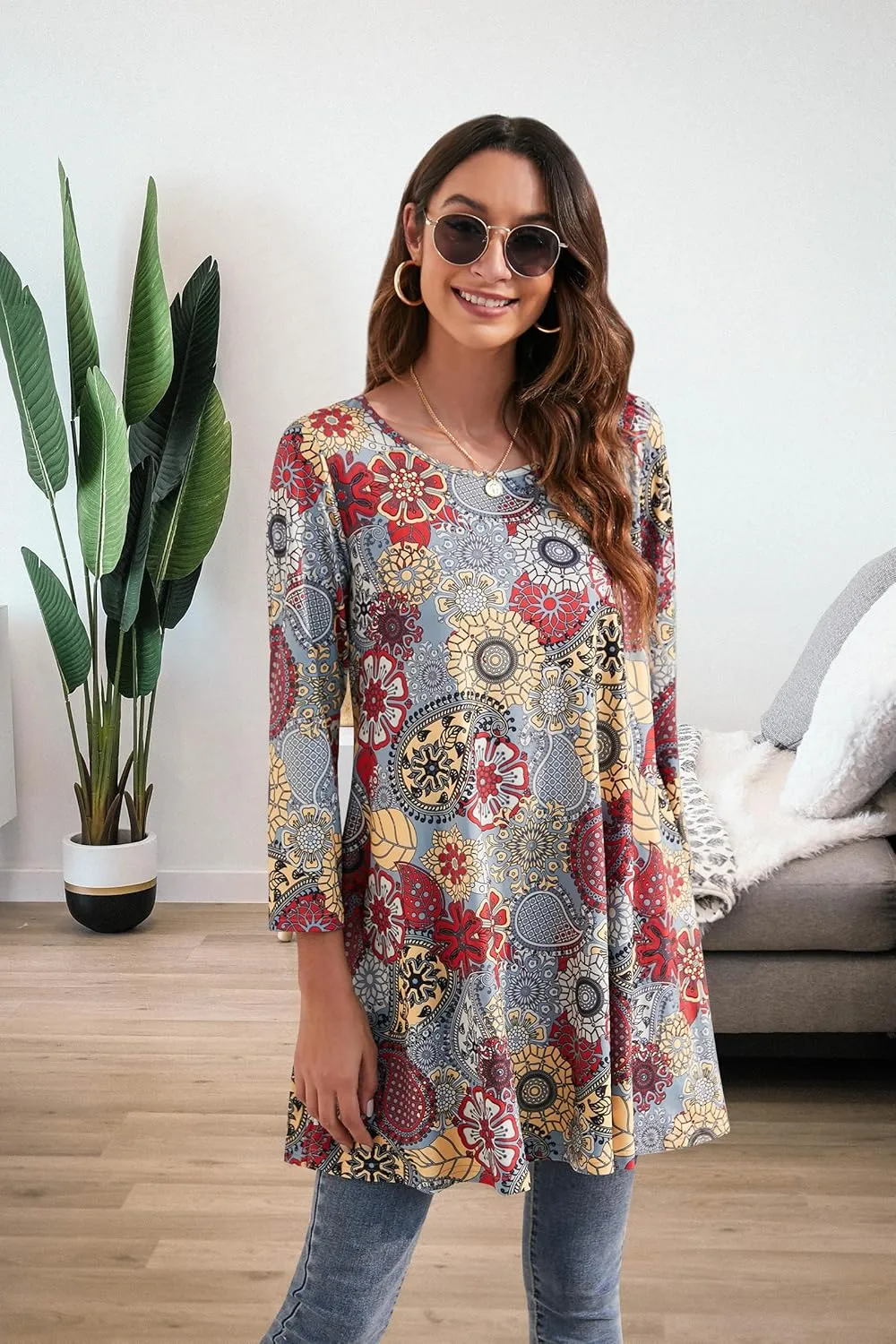 ENMAIN Women's Tops 3/4 Sleeve Dressy Casual Plus Size Tunic Tops to Wear with Leggings Swing Flare T-Shirt Loose Fit Blouses