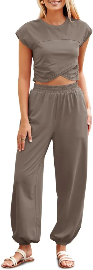 Fisoew Women's Two Piece Outfits Casual Lounge Sets Crop Tops and Joggers Tracksuit with Pockets