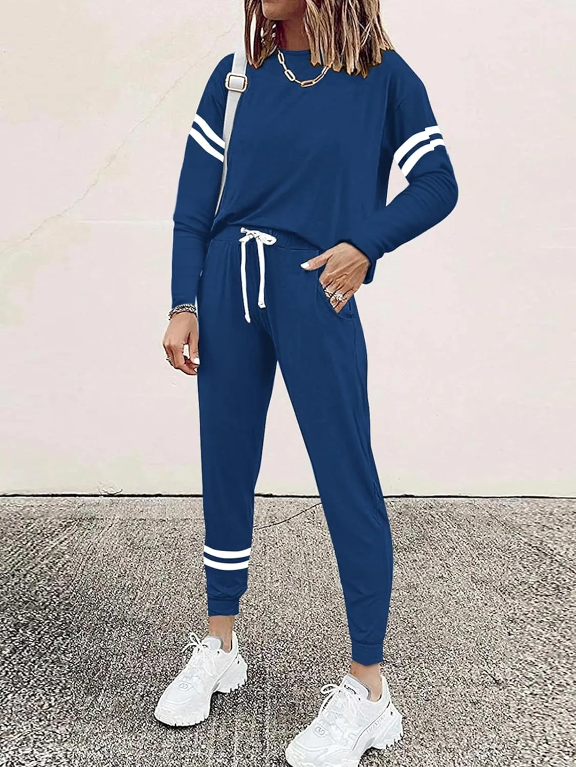 MASCOMODA 2025 Lounge Sets for Women Fall 2 Piece Outfits Tracksuit Jogger Set Long Sleeve Tops and Long Pants with Pockets