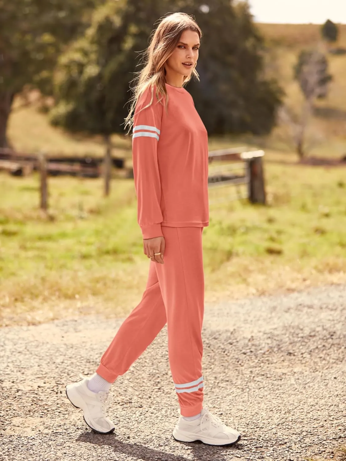 MASCOMODA 2025 Lounge Sets for Women Fall 2 Piece Outfits Tracksuit Jogger Set Long Sleeve Tops and Long Pants with Pockets