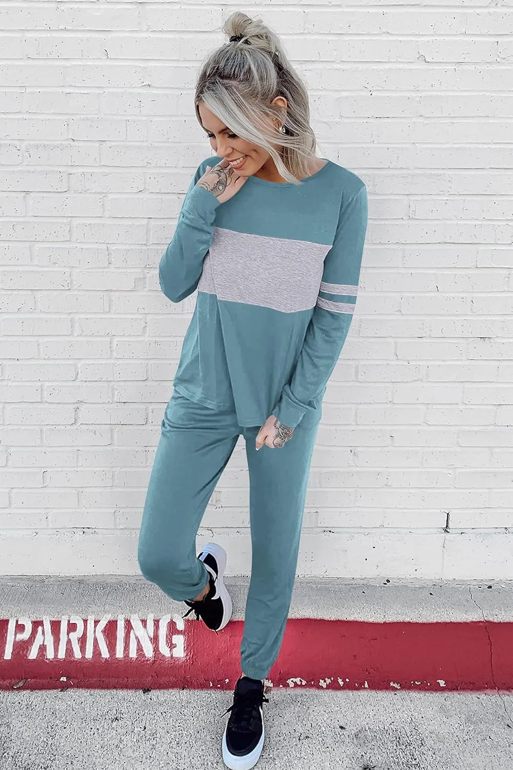 PRETTYGARDEN Women's Color Block 2 Piece Tracksuit Crewneck Long Sleeve Tops Long Sweatpants Outfits Lounge Sets