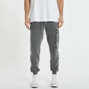 Saxon Trackpant Pigment Charcoal