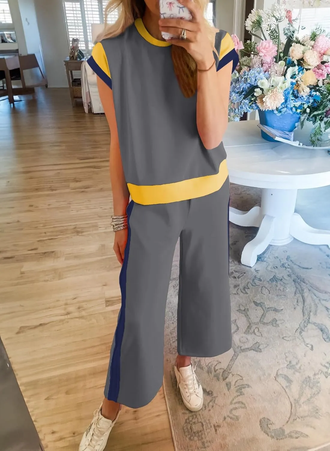 SHEWIN Women's 2 Piece Lounge Sets Casual Short Sleeve Pullover Tops Matching Wide Leg Pants Tracksuit Set
