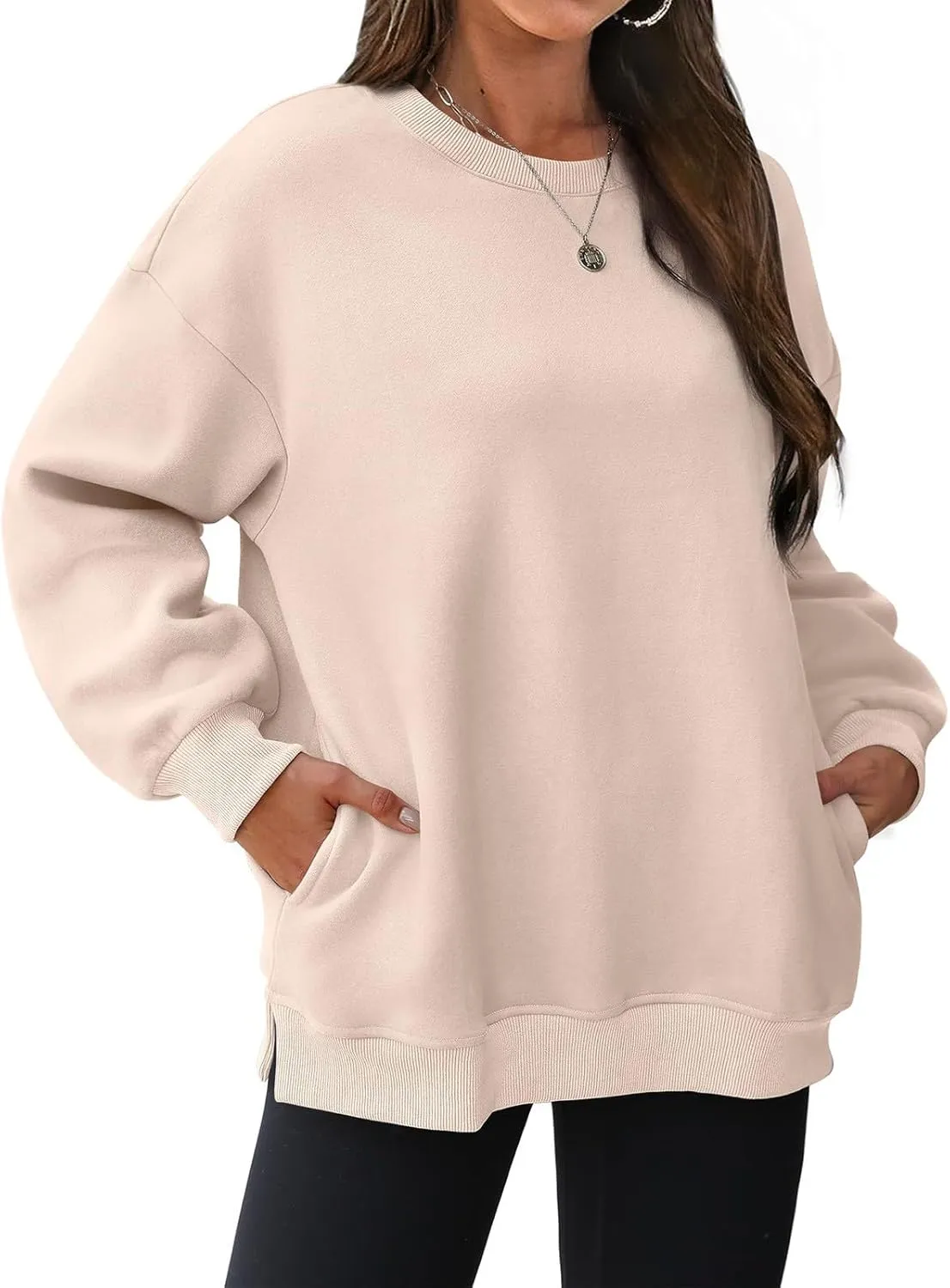 Womens Oversized Sweatshirts Side Slit Crewneck Long Sleeve Tops Loose Pullover 2024 Fall Trendy Clothes with Pocket