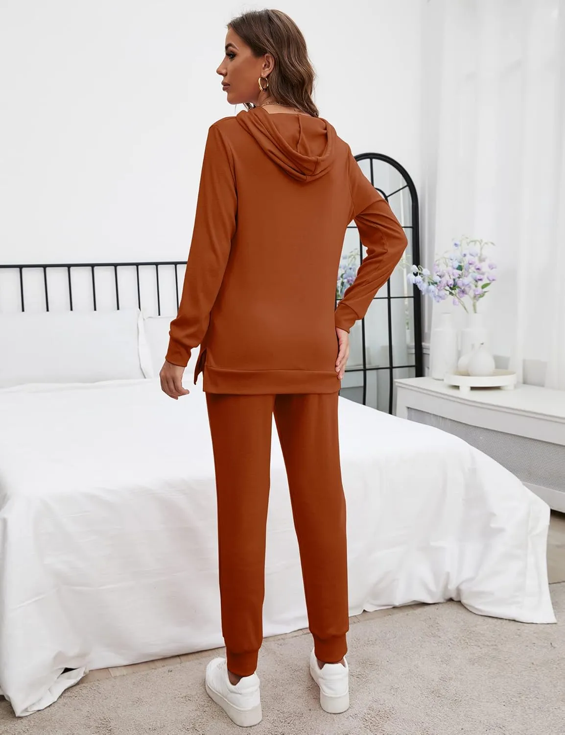 ZHENWEI Sweatsuits for Women Set Jogger Set Hoodie Two Piece Lounge Suit Long Sleeve Athletic Outfits Kangaroo Pockets