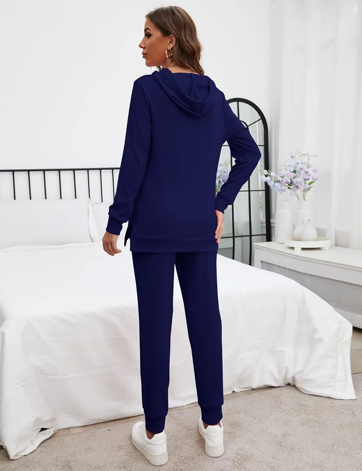 ZHENWEI Sweatsuits for Women Set Jogger Set Hoodie Two Piece Lounge Suit Long Sleeve Athletic Outfits Kangaroo Pockets