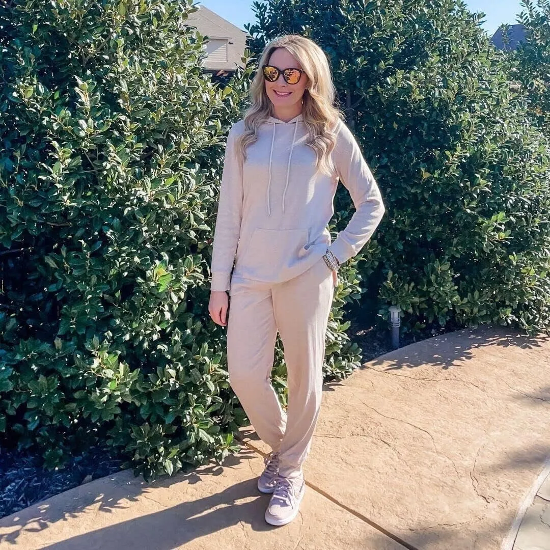 ZHENWEI Sweatsuits for Women Set Jogger Set Hoodie Two Piece Lounge Suit Long Sleeve Athletic Outfits Kangaroo Pockets
